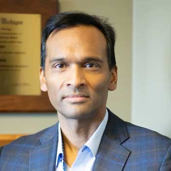 Arul Chinnaiyan headshot